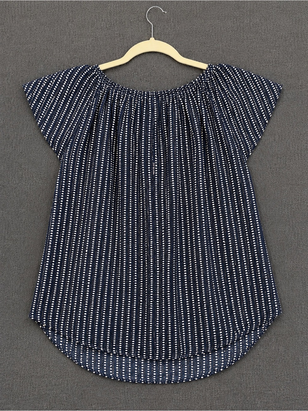 LC Lauren Conrad navy & cream printed blouse, size Medium